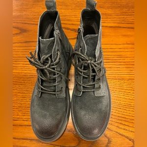 NEW still in box - X-Trek Adamant Work Boots size 9 women’s